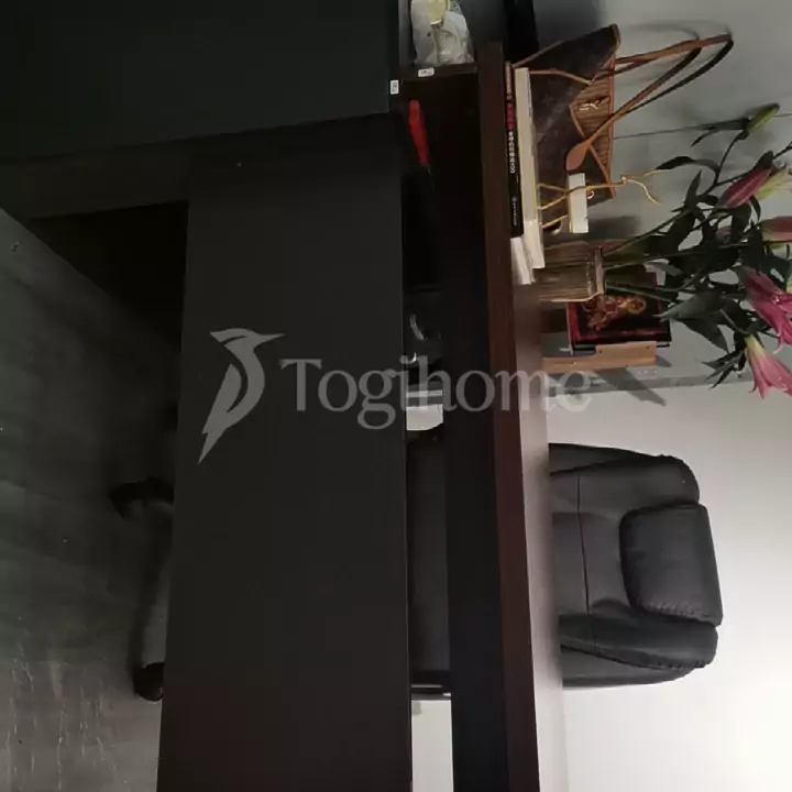 https://api.togihome.vn/storage/images/originals/a1d742bfa4d1246315754e35e2337857.webp