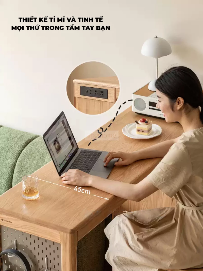Bàn Đảo Tiện Lợi Đa Năng Gỗ Tự Nhiên Togismart BA097 mang thiết kế hiện đại, sang trọng, phù hợp không gian bếp gia đình. Chất liệu gỗ tự nhiên cao cấp, bền chắc, vừa làm bàn soạn, vừa tích hợp lưu trữ, giúp tối ưu diện tích và tạo điểm nhấn tinh tế cho ngôi nhà.