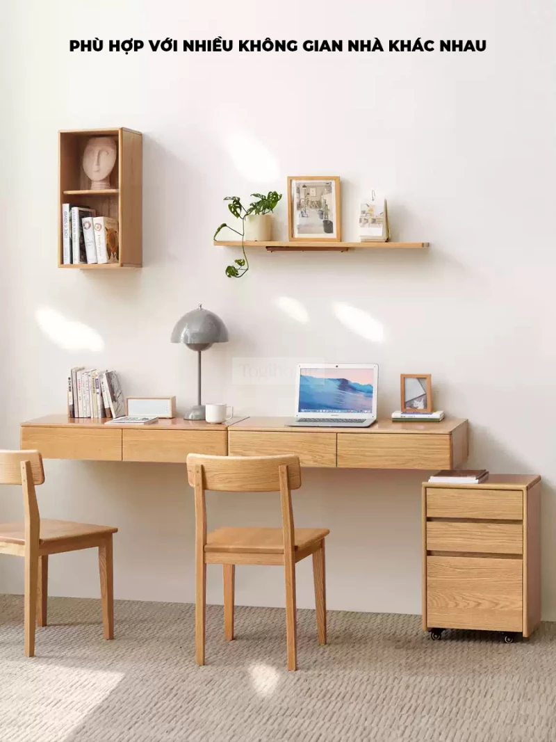 Bàn Học Bàn Làm Việc Gỗ Tự Nhiên BTG 087 sở hữu thiết kế tối giản, hiện đại, làm từ gỗ tự nhiên cao cấp. Bàn thích hợp cho phòng học, phòng làm việc gia đình, tạo không gian ngăn nắp, sang trọng, hỗ trợ tối ưu hiệu quả học tập và làm việc lâu dài.