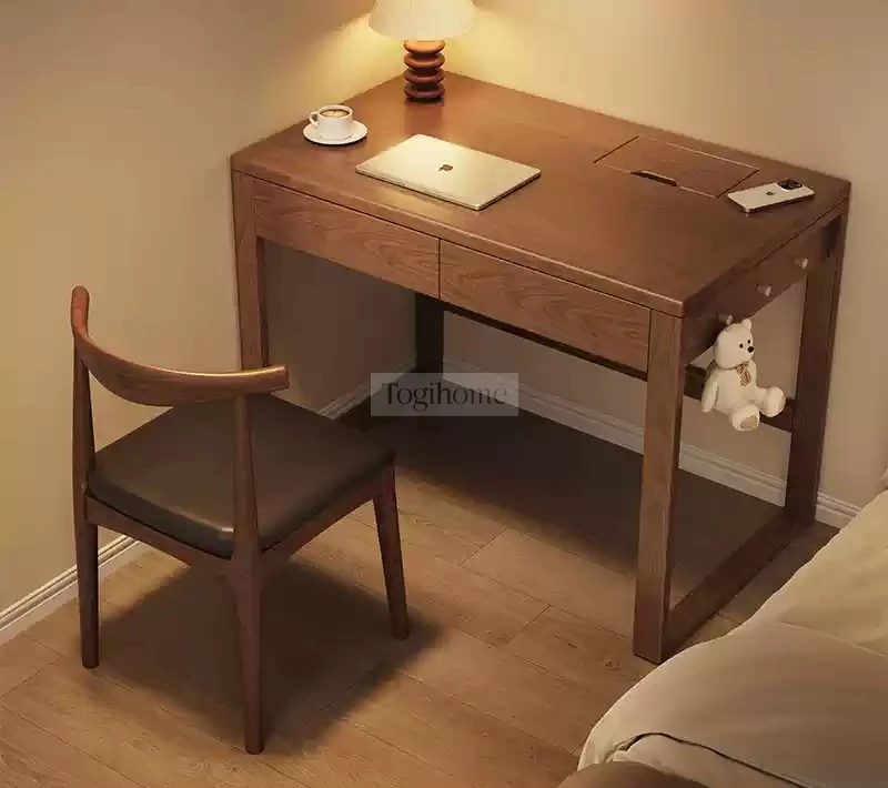 Bàn Học Bàn Làm Việc Gỗ Tự Nhiên Togismart BTG 089 sở hữu thiết kế đơn giản, hiện đại, phù hợp cho nhiều không gian như phòng học, phòng làm việc. Chất liệu gỗ tự nhiên bền đẹp, chắc chắn, mang đến sự tiện nghi, giúp tối ưu góc học tập và làm việc hiệu quả.