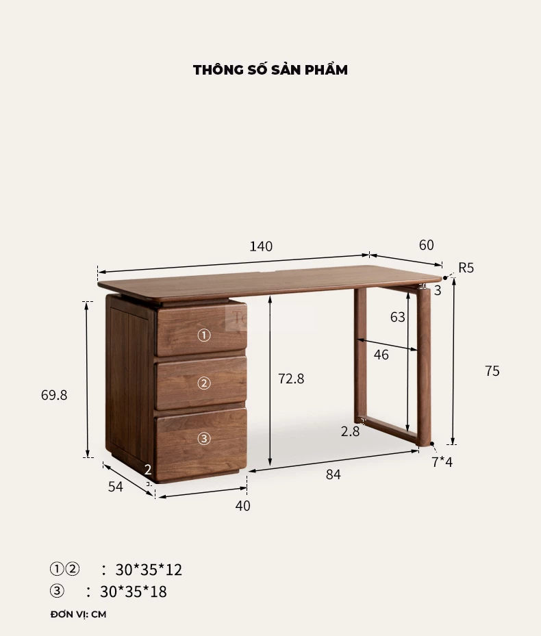 Bàn Làm Việc Bàn Học Gỗ Tự Nhiên Togismart BTG 069 – Thiết kế hiện đại, tối giản, sử dụng gỗ tự nhiên bền bỉ, đường nét thanh thoát. Phù hợp làm bàn học, bàn làm việc tại nhà hay văn phòng. Mang đến không gian làm việc thoải mái, tinh tế và hài hòa với nội thất