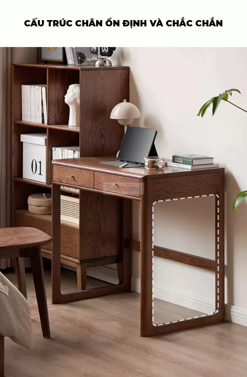 Bàn Làm Việc Gỗ Tự Nhiên Togismart BTG 063 – Thiết kế hiện đại kết hợp chất liệu gỗ tự nhiên cao cấp, mang lại sự chắc chắn và thẩm mỹ cho không gian. Bề mặt rộng rãi, tối ưu cho công việc và học tập. Phù hợp với phong cách nội thất tối giản, sang trọng.
