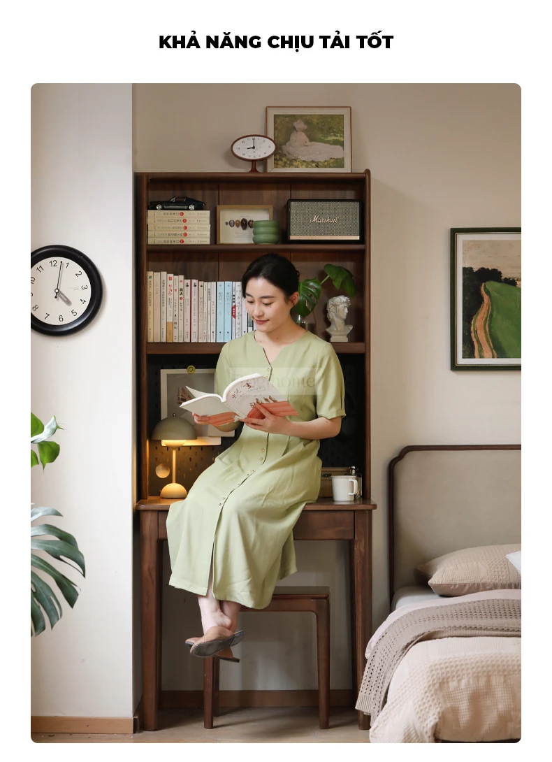 Bàn Làm Việc Gỗ Tự Nhiên Togismart BTG 065 – Mẫu bàn thiết kế hiện đại, tối giản, sử dụng gỗ tự nhiên chắc chắn và bền đẹp. Phù hợp cho không gian làm việc tại nhà hoặc văn phòng, mang lại cảm giác ấm cúng và tập trung khi sử dụng