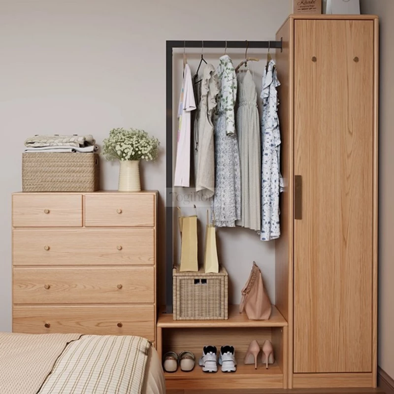 Bộ Sưu Tập Phòng Ngủ Rustic Haven 015 với tủ quần áo tích hợp cao cấp tự nhiên.