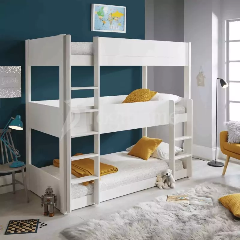 Chiếc giường tại nên không gian phù hợp với trẻ nhỏ
