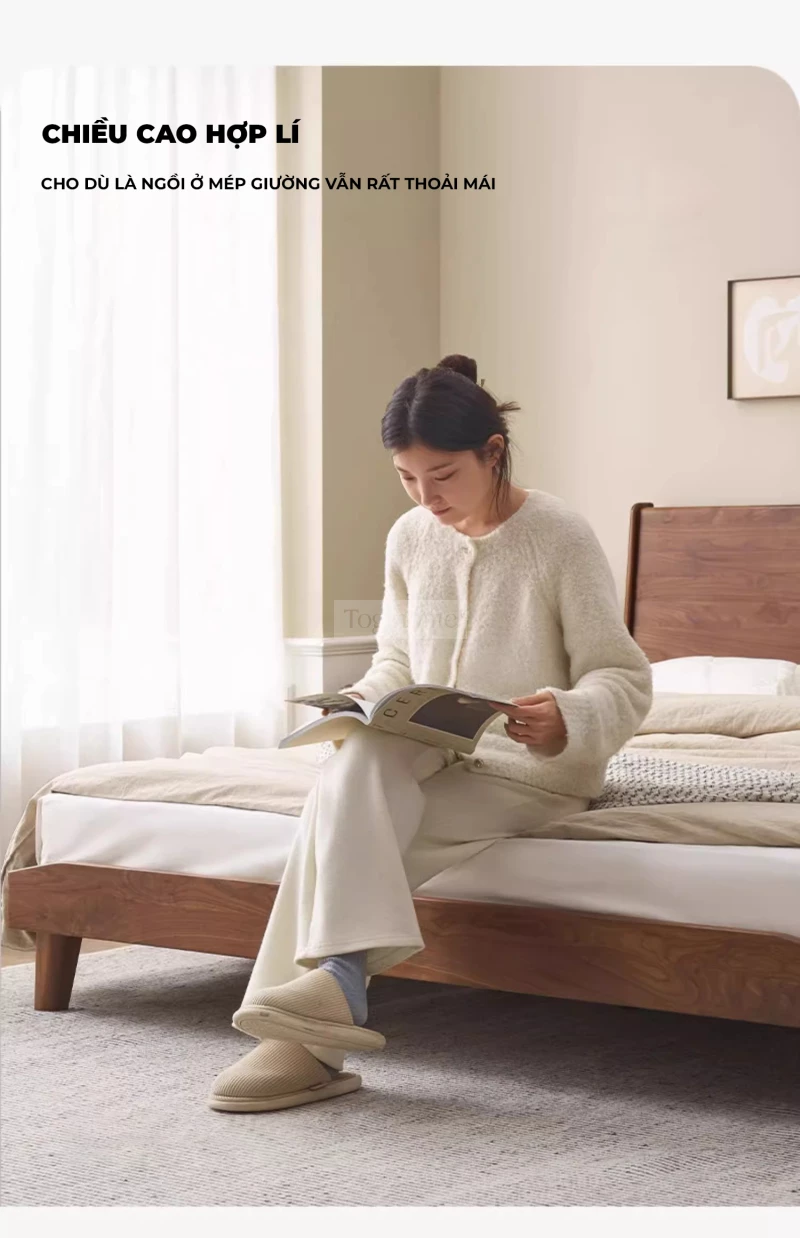 Giường Ngủ Gỗ Tự Nhiên Dream Series Togismart GM76 sở hữu thiết kế hiện đại, tối giản, làm từ gỗ tự nhiên bền chắc, thân thiện với sức khỏe. Phù hợp với nhiều phong cách nội thất, từ tối giản đến sang trọng. Giường có kết cấu vững chắc, đường nét tinh tế, mang đến không gian nghỉ ngơi thư thái và ấm cúng.