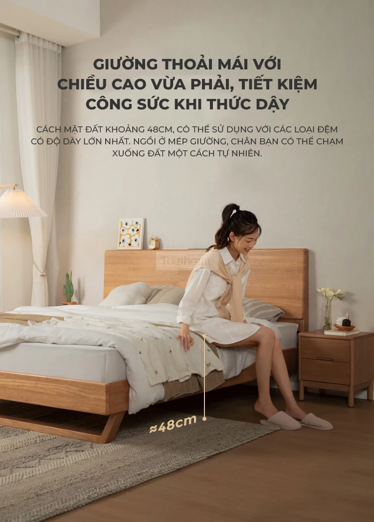 Giường Ngủ Gỗ Tự Nhiên Togismart GM 048 là một lựa chọn đáng xem xét cho không gian nghỉ ngơi của bạn. Chất liệu được làm từ gỗ thông tự nhiên, mang đến vẻ ấm áp và gần gũi với thiên nhiên. Thiết kế đơn giản và hiện đại giường có kiểu dáng tối giản, nhưng không kém phần sang trọng.