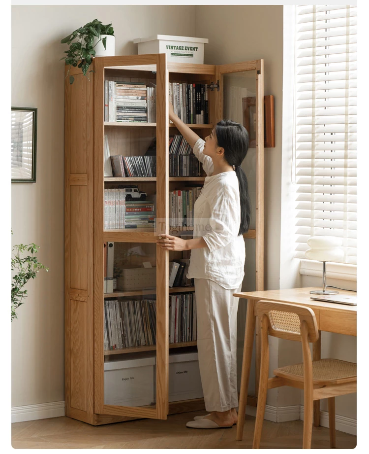 Kệ Sách, Kệ Trang Trí Đa Năng Gỗ Tự Nhiên Togismart BTG 088 có thiết kế tối giản, hiện đại, chất liệu gỗ tự nhiên cao cấp. Kệ phù hợp làm giá sách, kệ trưng bày trong phòng khách, phòng làm việc, phòng ngủ, giúp tối ưu lưu trữ và tạo điểm nhấn thẩm mỹ cho không gian.