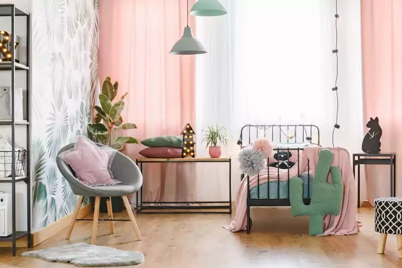 Phòng ngủ bé gái hiện đại màu hồng xanh pastel dễ thương