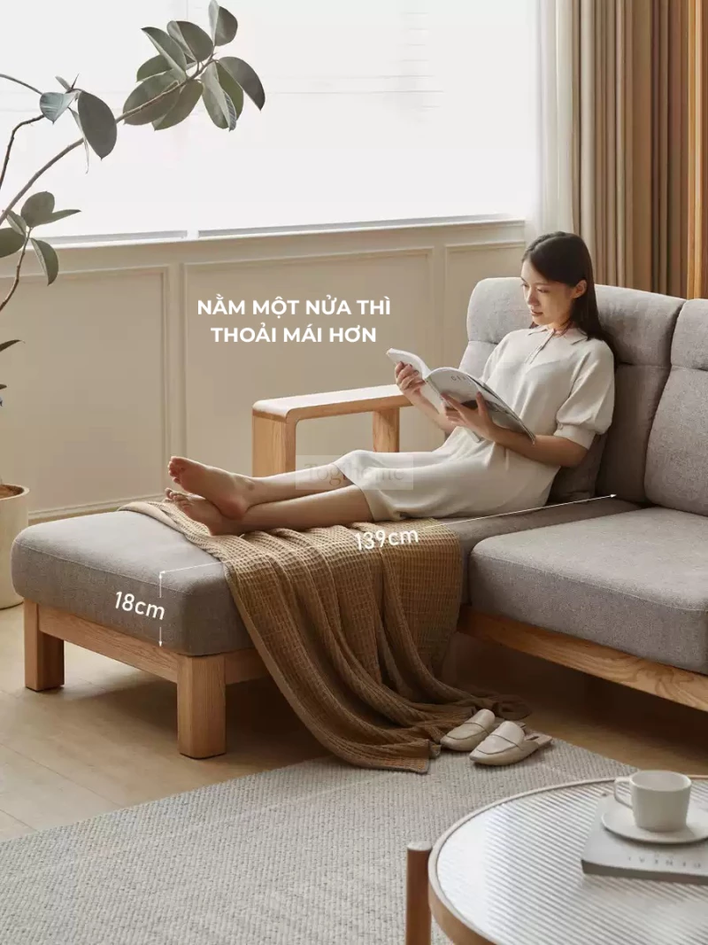 Sofa Phòng Khách Gỗ Tự Nhiên Hiện Đại Togismart M58 là lựa chọn lý tưởng cho phòng khách hiện đại. Thiết kế tối giản với khung gỗ tự nhiên chắc chắn, đệm ngồi êm ái, màu sắc trang nhã. Mang lại sự thoải mái và phong cách cho không gian sống, dễ kết hợp với nhiều phong cách nội thất.