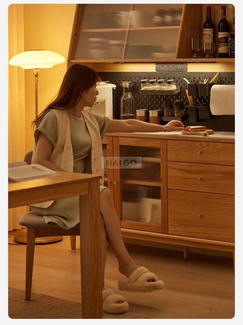 Tủ Bếp Tối Ưu Không Gian Gỗ Tự Nhiên Haigo KC394