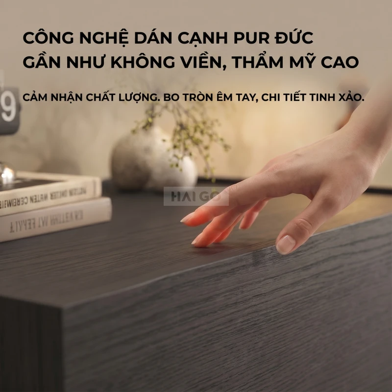 https://api.togihome.vn/storage/images/originals/tu-dau-giuong-chan-an-thiet-ke-bay-thong-minh-tu-dau-giuong-go-plywood-phong-cach-y-haigo-tab433-5-rdekwg2nryo3nmu.webp