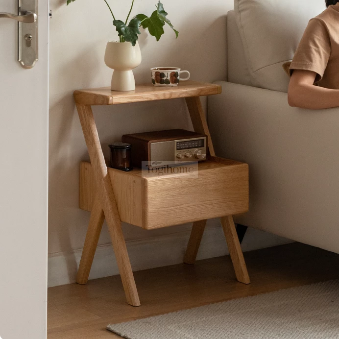 https://api.togihome.vn/storage/images/originals/tu-ke-tab-dau-giuong-go-tu-nhien-toi-gian-da-nang-togismart-tdg-223-1-wc2t811kbzdpodu.webp